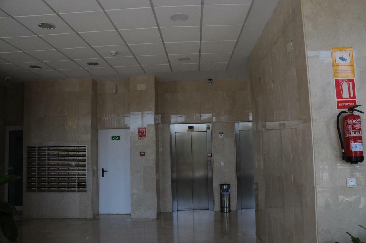 Apartamento Neptuno Μπένιντορμ Εξωτερικό φωτογραφία